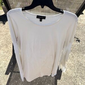 Melissa Paige Elegant White Long Sleeve Blouse